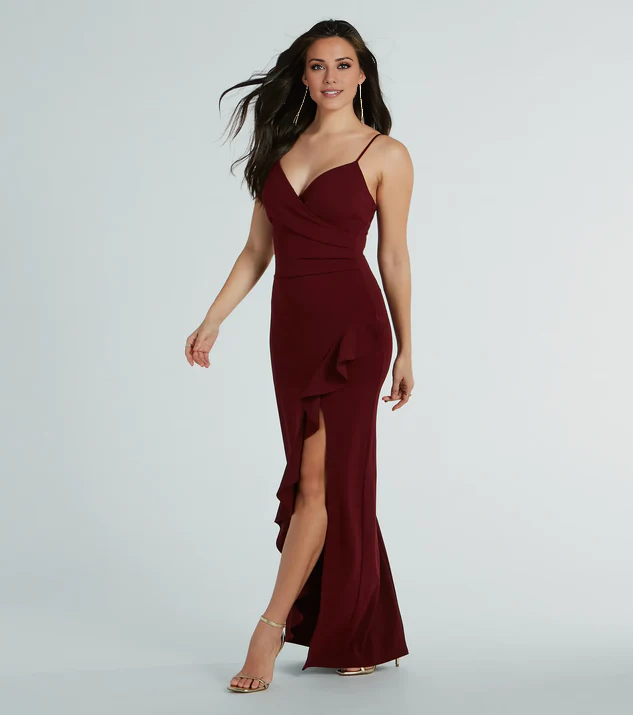 LD V collar off shoulder sleeveless thin shoulder strap open back side slit and floor length evening dress