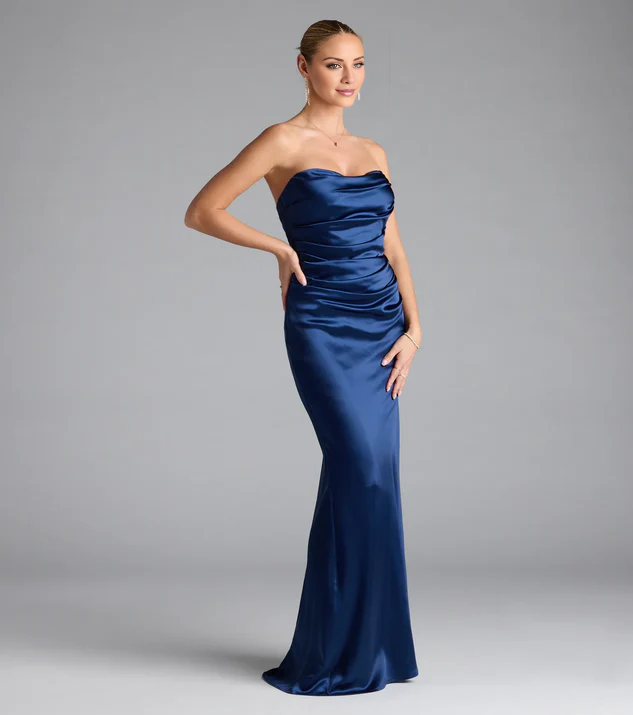 LD off shoulder collar sleeveless strapless backless and floor length Prom dress