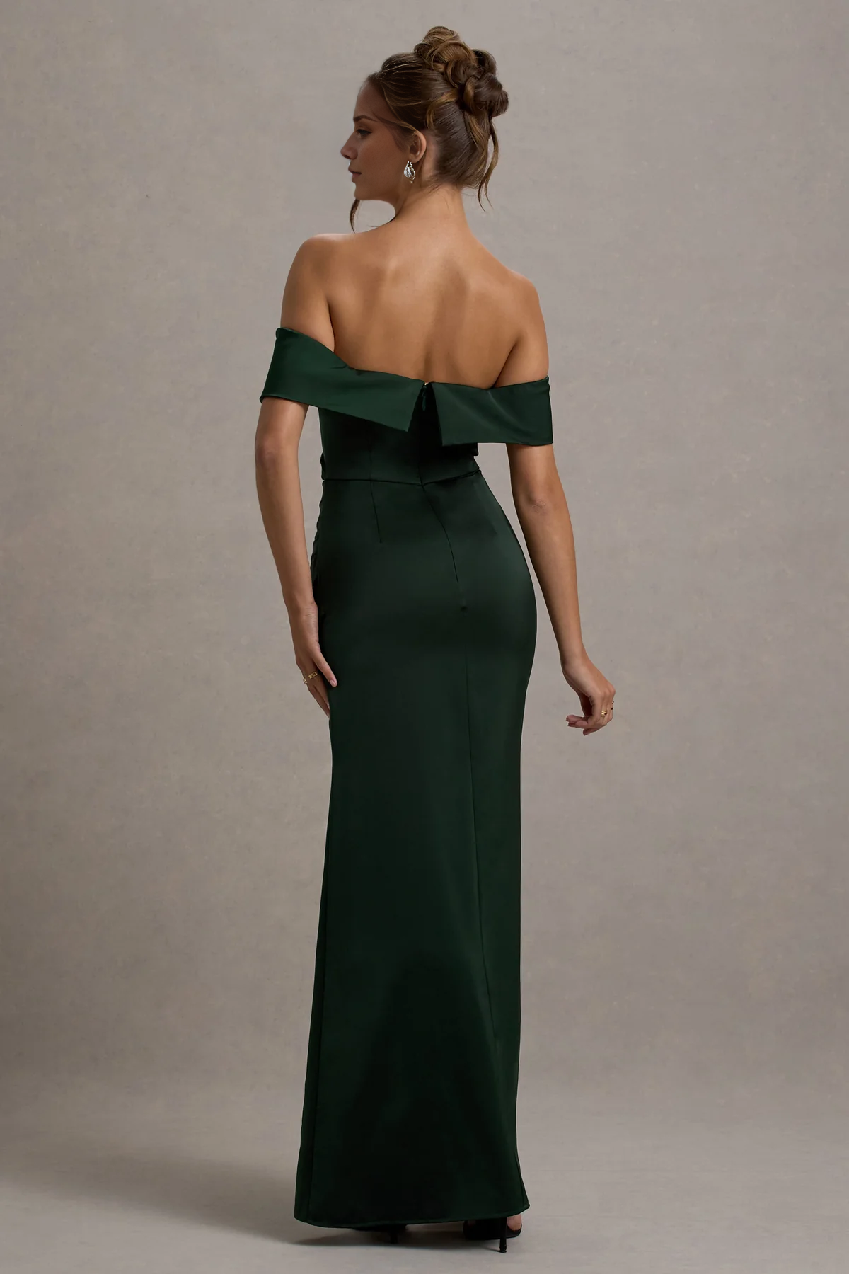 LD - Shoulder less collar satin strapless backless and floor length Prom dress
