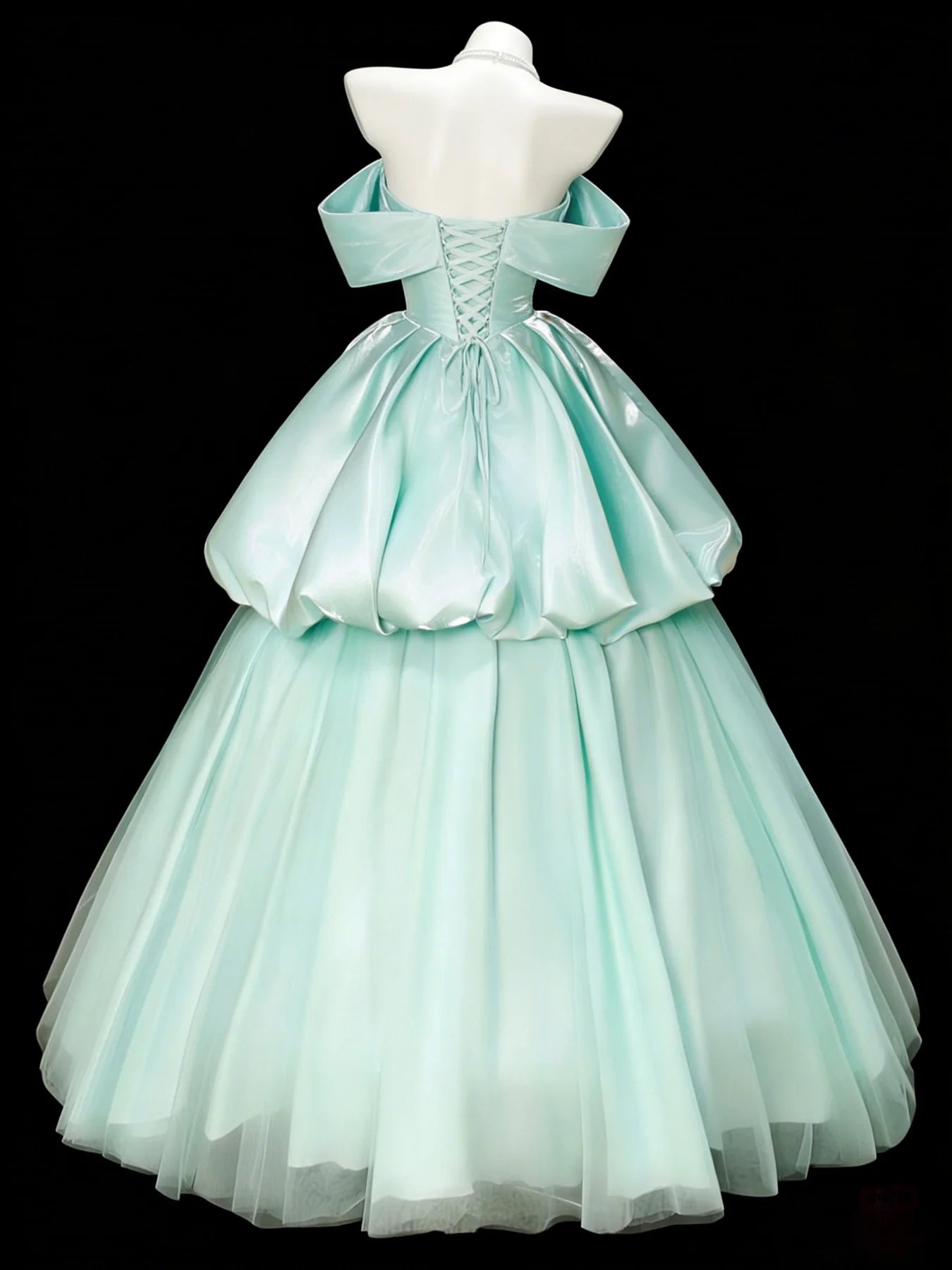 Dreamy Fitted Ball Gown Off-The-Shoulder Sweetheart Neck Lace-Up Back Prom Dresses