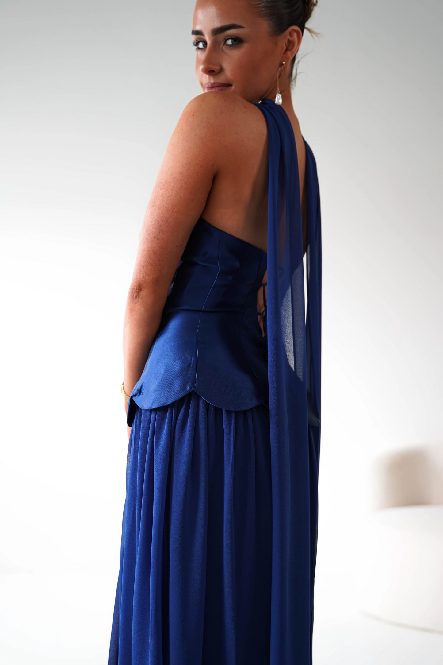 Elegant Strapless A-Line Satin Corset with Chiffon Neck Scarf Floor-Length Prom Dress