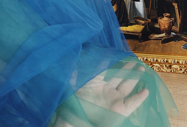 Ethereal Blue-Green Ombre Tulle Evening Dress with Sheer Puff Sleeves and V-Neck