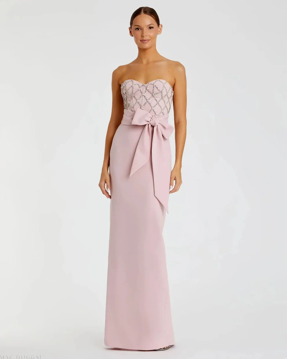 Glamorous Crepe Sheath Strapless Beaded Bodice Sleeveless Back Slit Oversized Bow Floor-Length Evening Dress for Formal Events