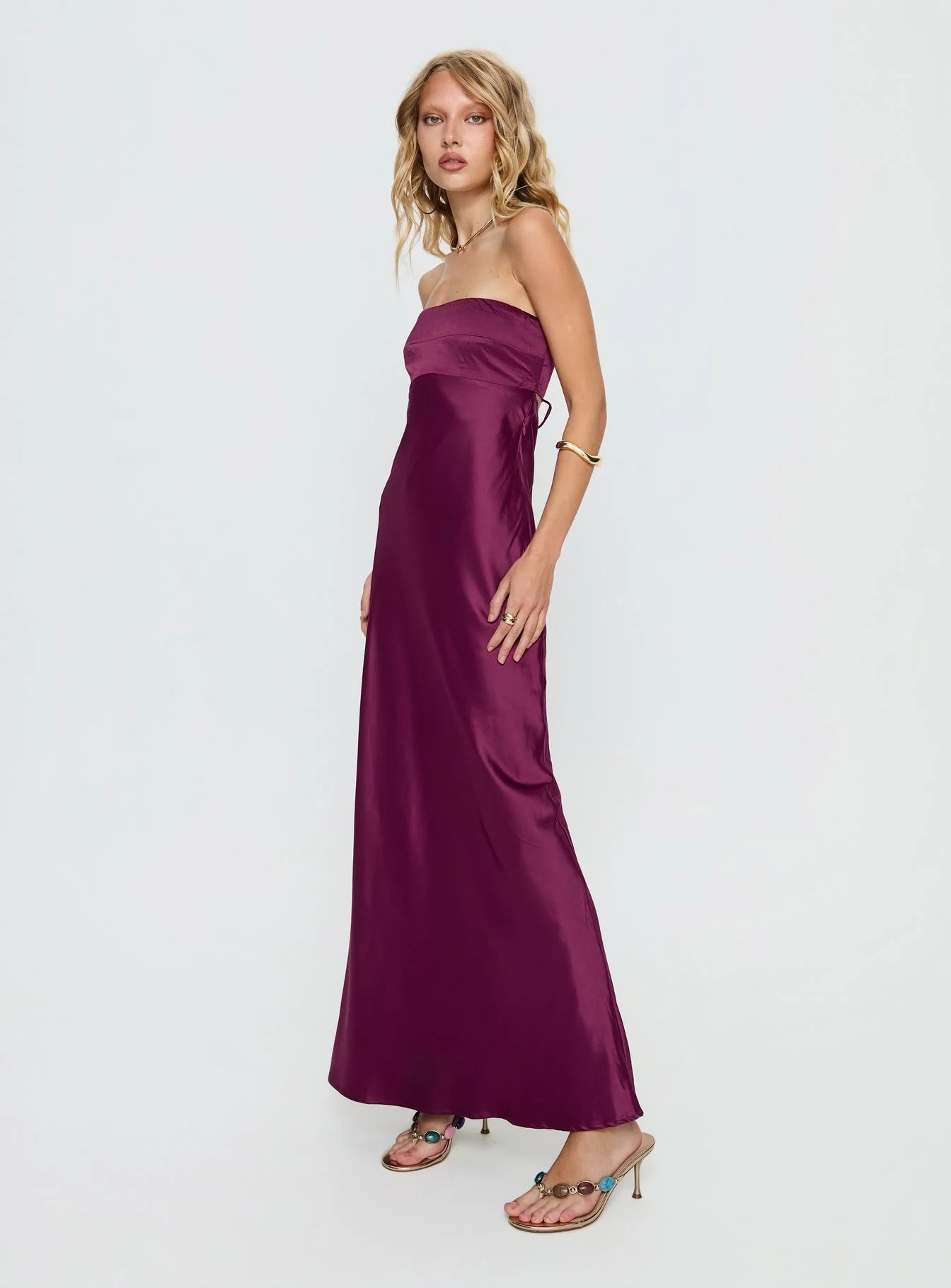 Glamorous Strapless Lace-Up Back Satin Mermaid Evening Dress with Side Pockets