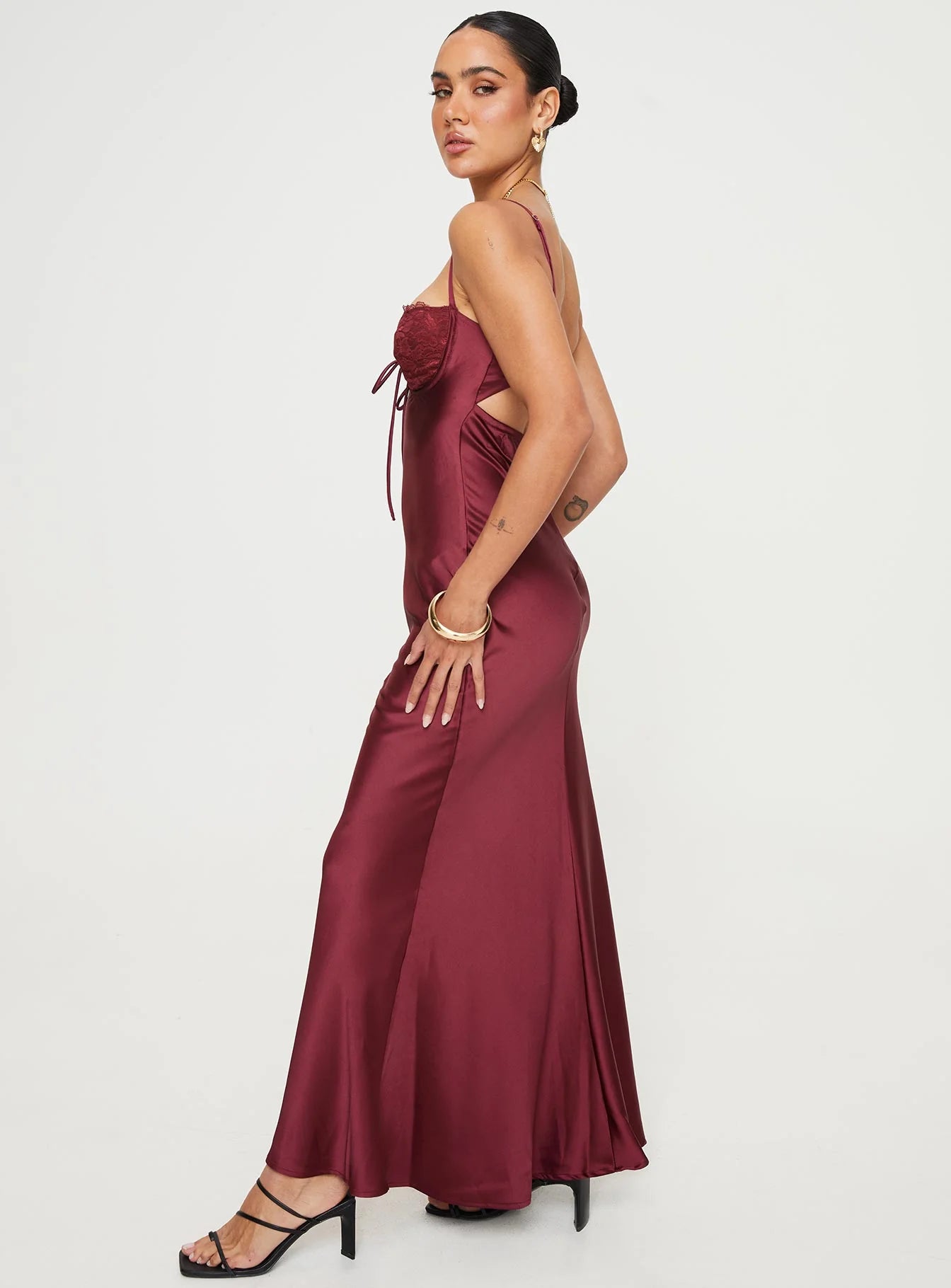 Lace Trim Sweetheart Neck Spaghetti Strap Satin Mermaid Evening Dress with Smocked Back Cutout