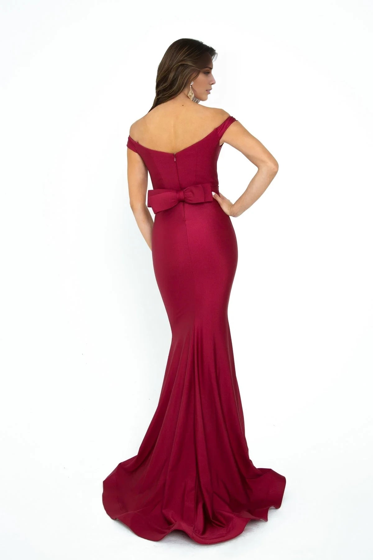 Off shoulder collar sleeveless backless mermaid and floor length evening dress