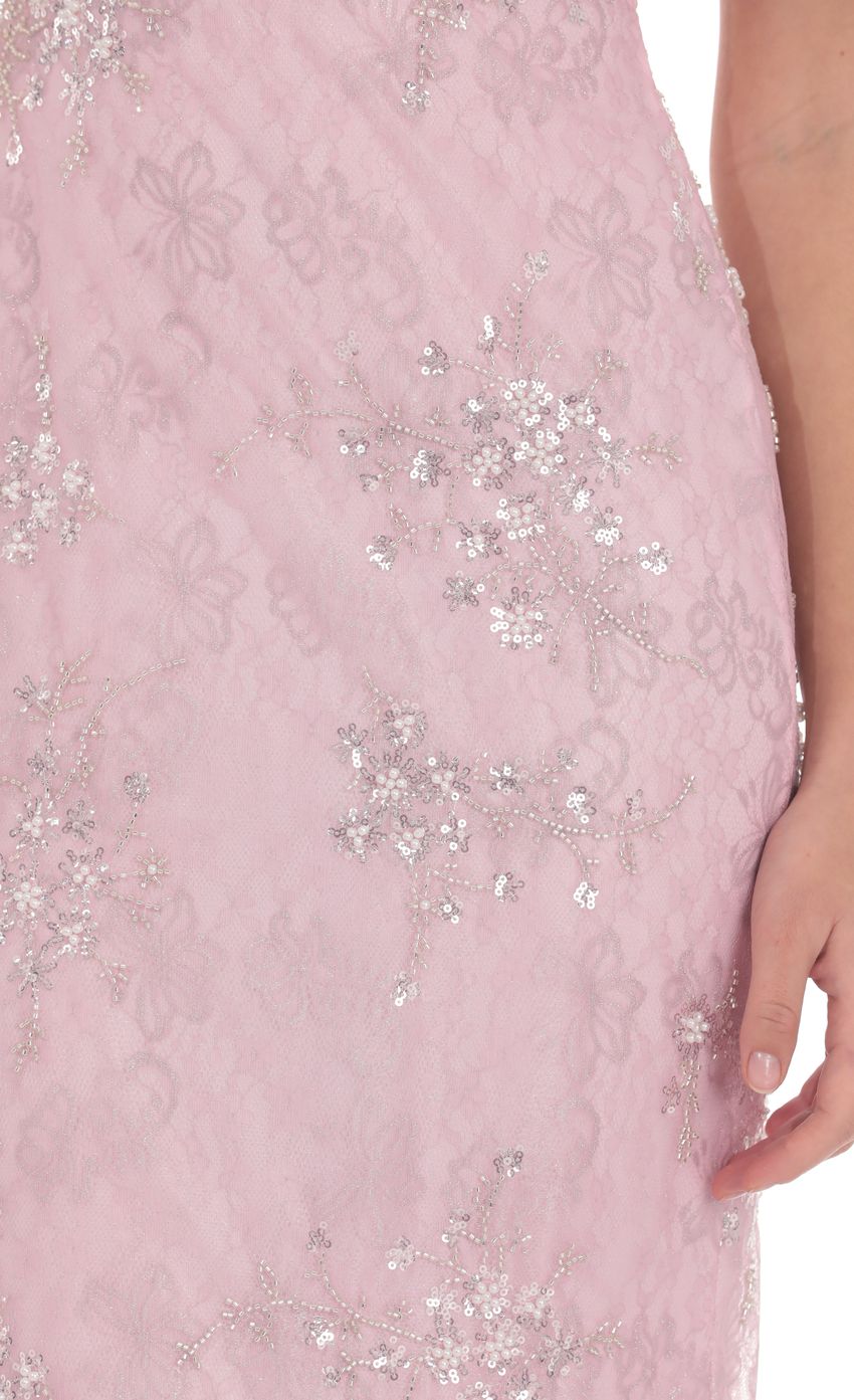 Romantic Blush Pink Spaghetti Strap Plunge V-neck Embellished Sequin Lace Lace-up Back Mermaid Floor-length Evening Dresses