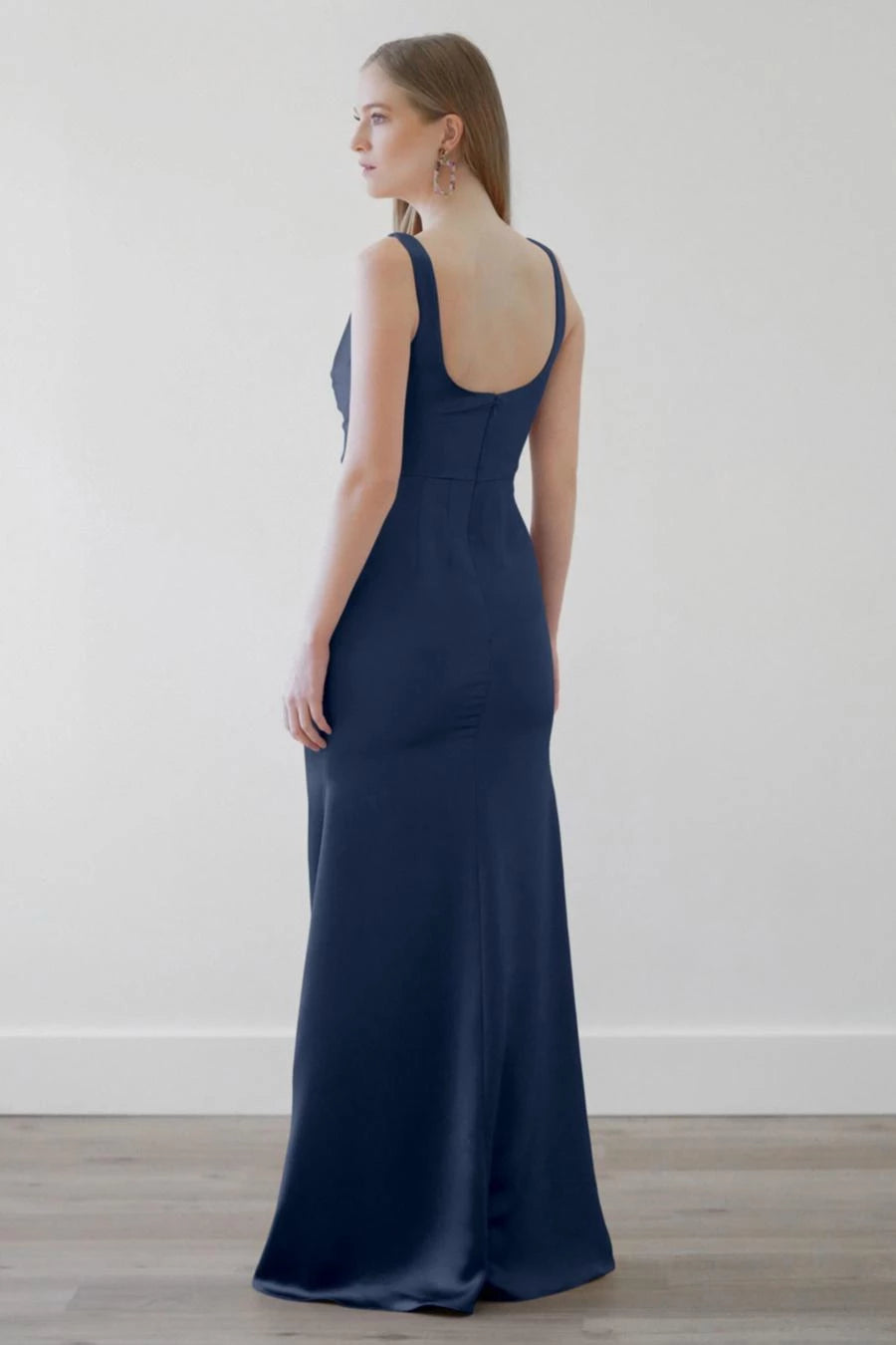 Square neckline off shoulder sleeveless backless and floor length evening dress