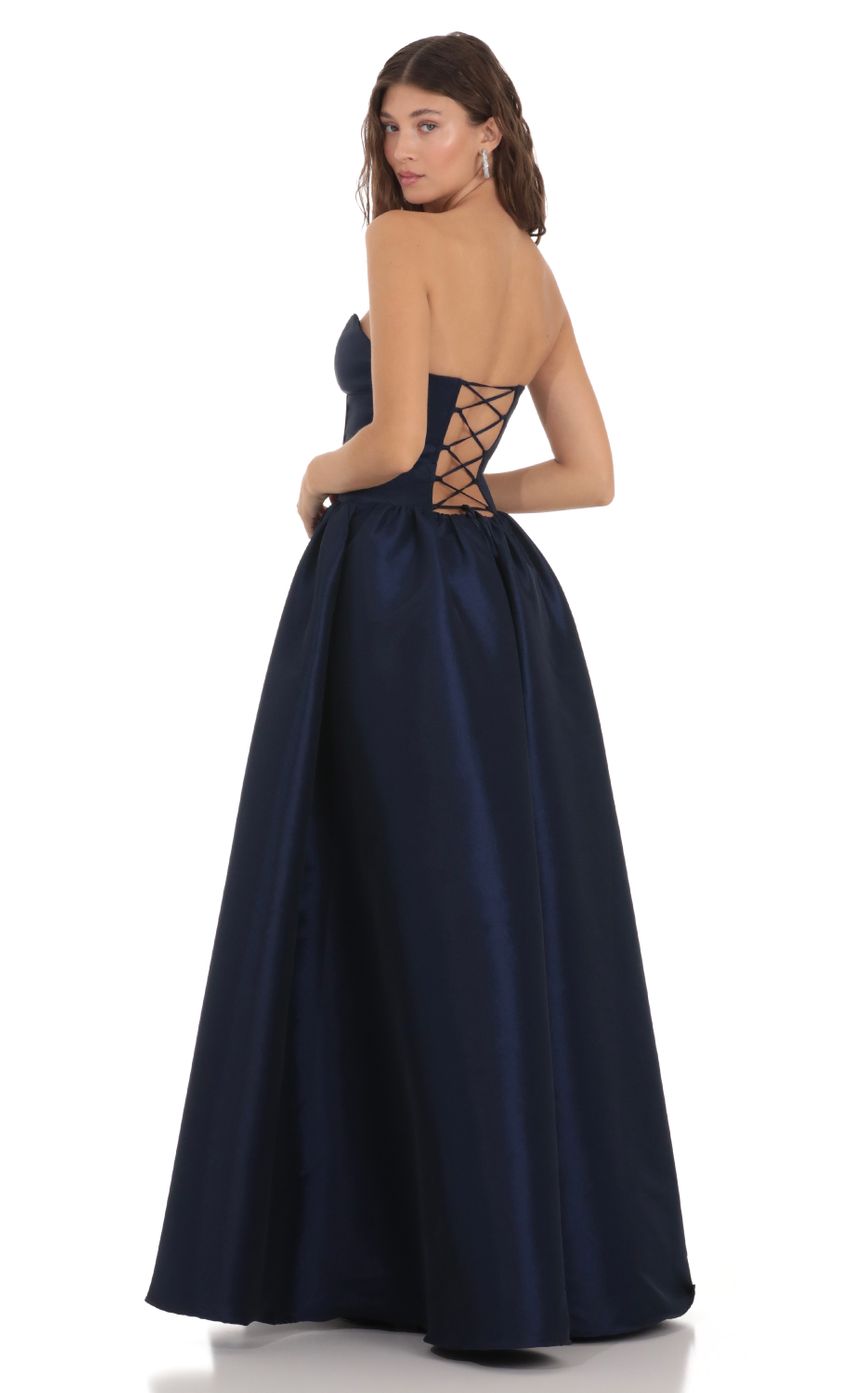 Timeless Strapless Sweetheart Satin Evening Dress with Lace-Up Open Back & A-Line Ball Gown Skirt