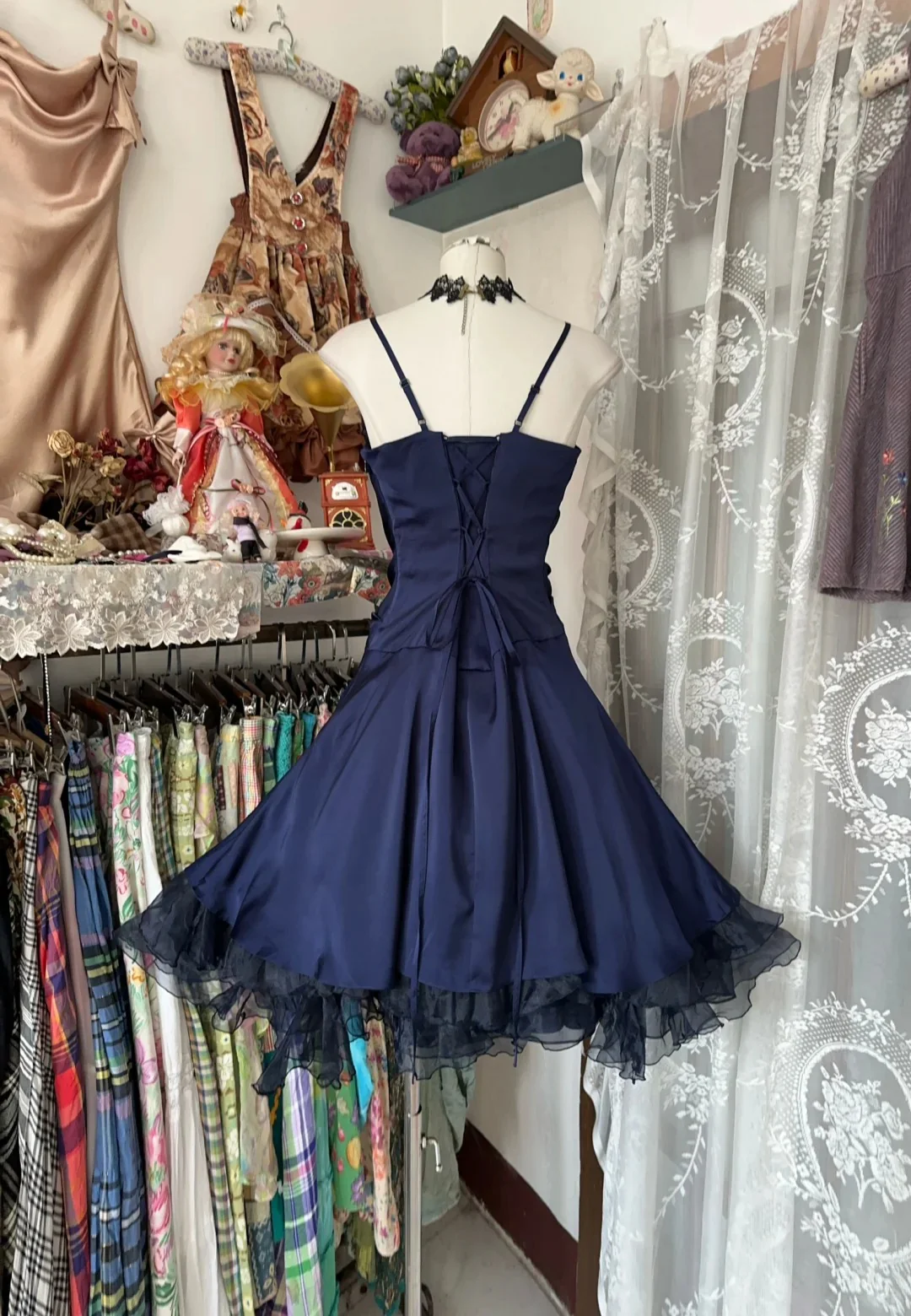 Vintage A-Line Mini Homecoming Dress Spaghetti Straps Ruffle Trim Twist Waist Lace-Up Back Tulle Hem
