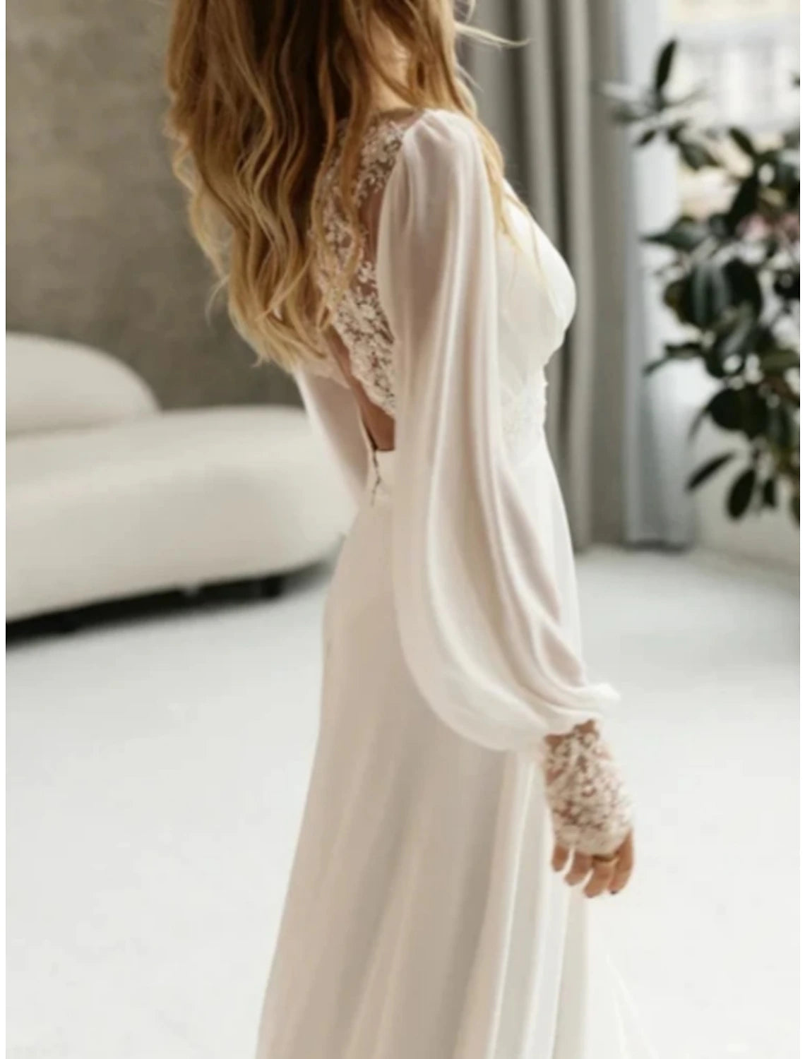 Beach Simple Wedding Dresses Formal Wedding Dresses A-Line Illusion Neck Long Sleeve Floor Length Tulle Bridal Gowns With Ruched Beading