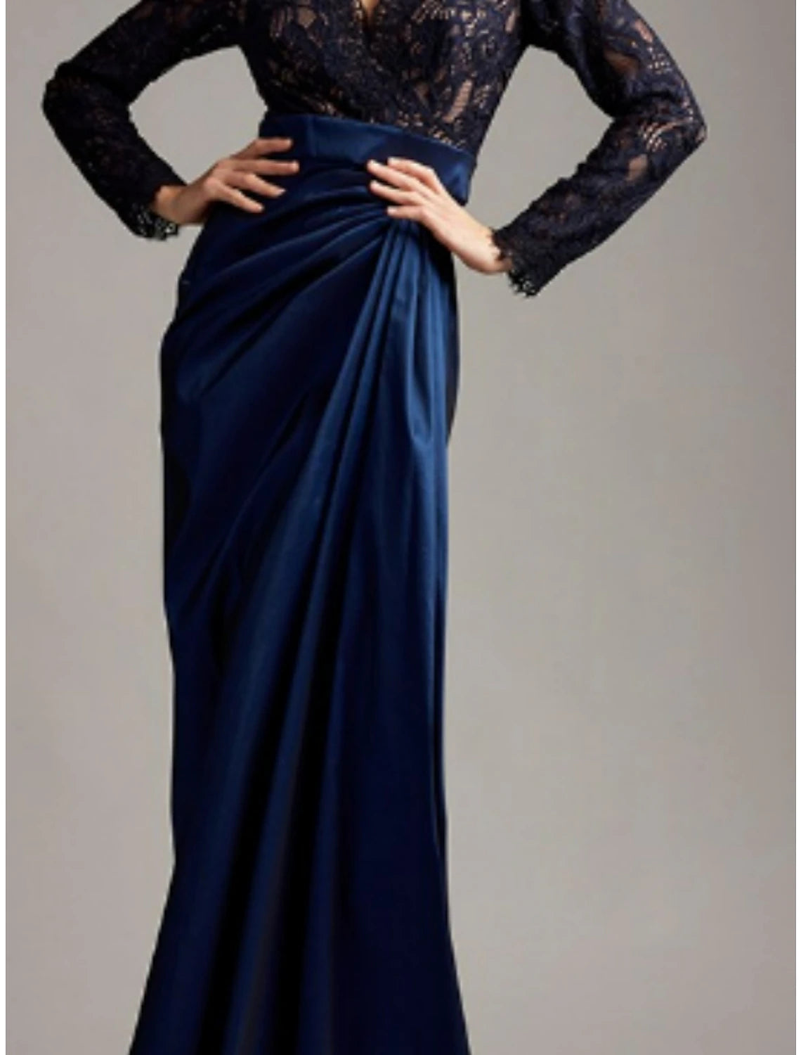 Sheath / Column Mother of the Bride Dress Wedding Guest Elegant V Neck Floor Length Long Sleeve with Lace Ruching