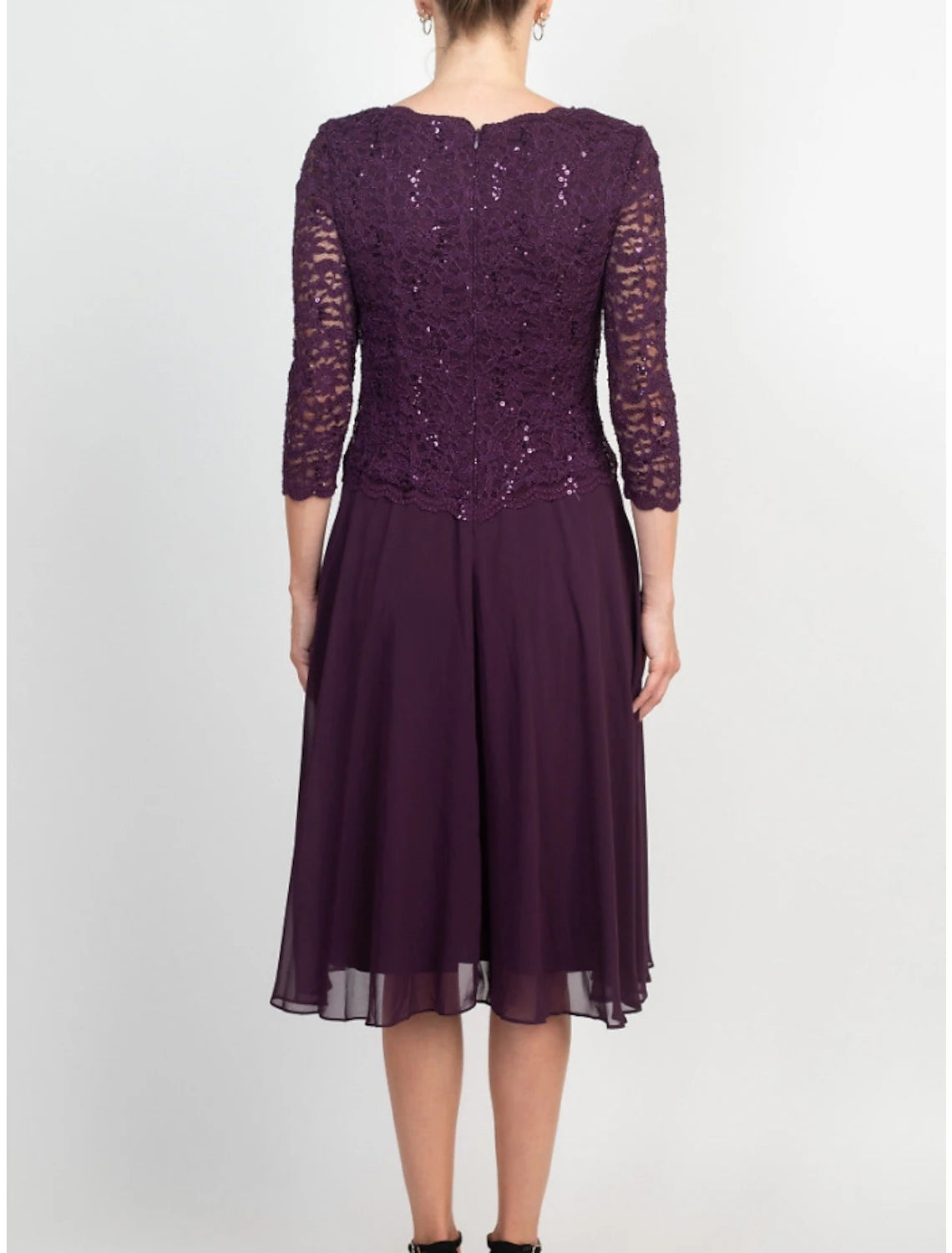 A-Line Mother of the Bride Dress Wedding Guest Elegant Petite Jewel Neck Knee Length Chiffon Lace 3/4 Length Sleeve with Pleats Sequin