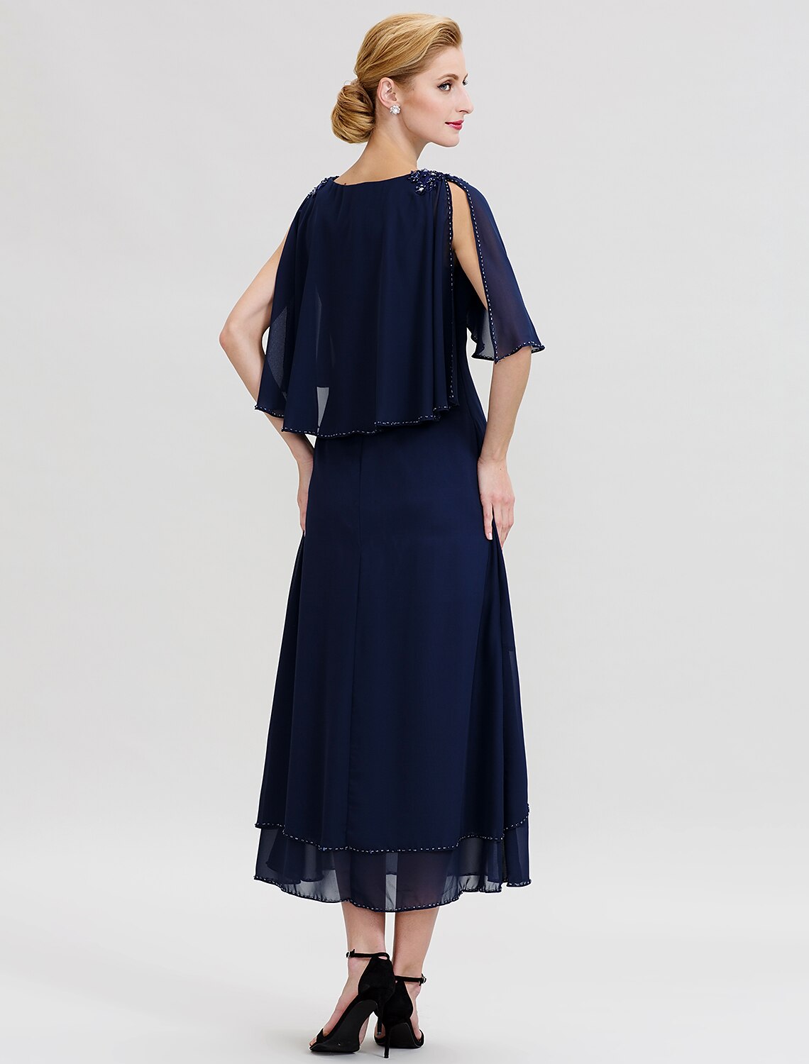 A-Line Mother of the Bride Dress Elegant Cowl Neck Floor Length Chiffon Half Sleeve with Beading