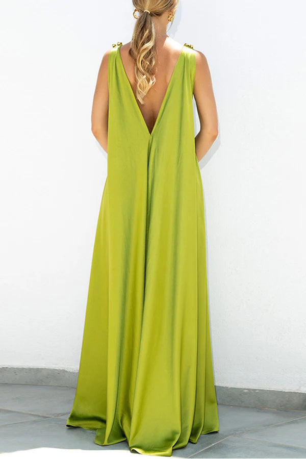 Elegant solid color V-neck A-line backless and floor length dress