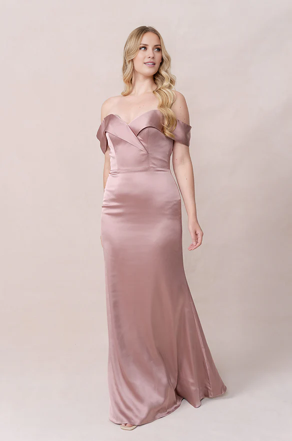 LD off shoulder collar sleeveless backless and floor length Prom dress