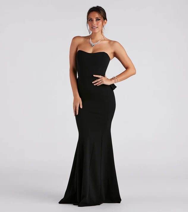 LD off shoulder collar sleeveless strapless backless and floor length evening dress
