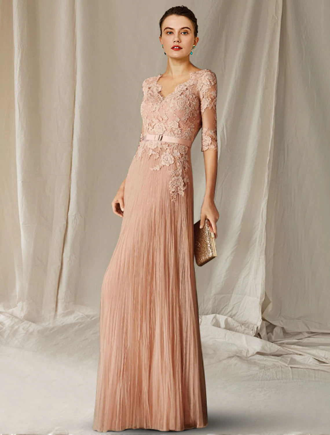 A-Line Mother of the Bride Dress Wedding Guest Luxurious Elegant V Neck Floor Length Lace Tulle Half Sleeve with Pleats Appliques