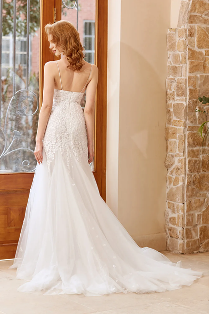 Fish tail style Chruch Sweet trailing wedding dress