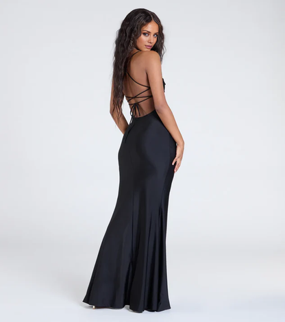 LD square neckline off shoulder sleeveless thin shoulder strap open back side slit and floor length Prom dress