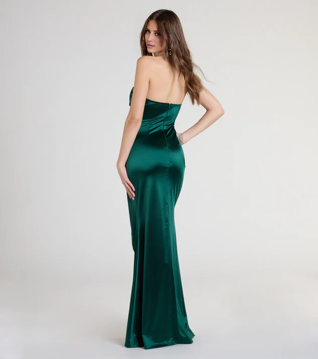 LD Sweetheart collar off shoulder sleeveless backless side slit and floor length Prom dress