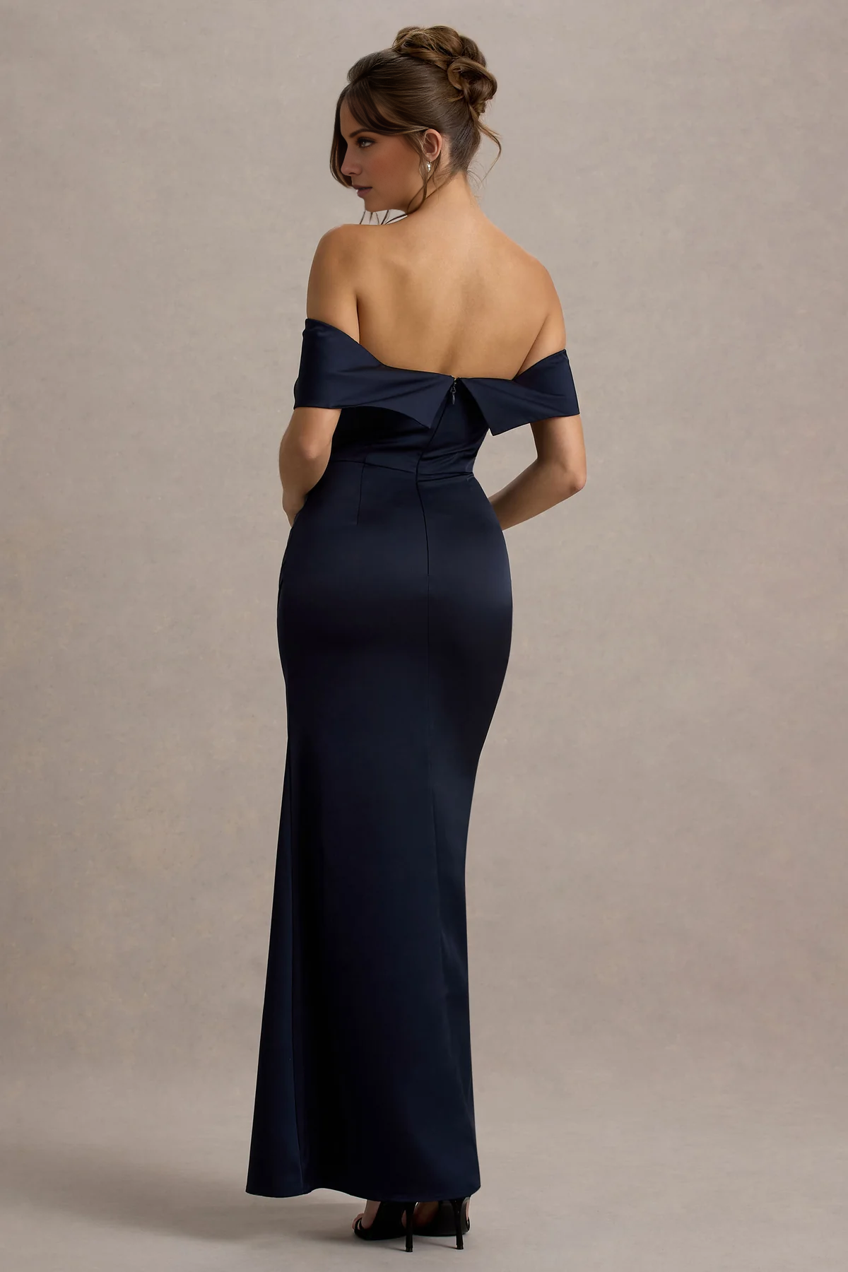 LD - Shoulder less collar satin strapless backless and floor length Prom dress