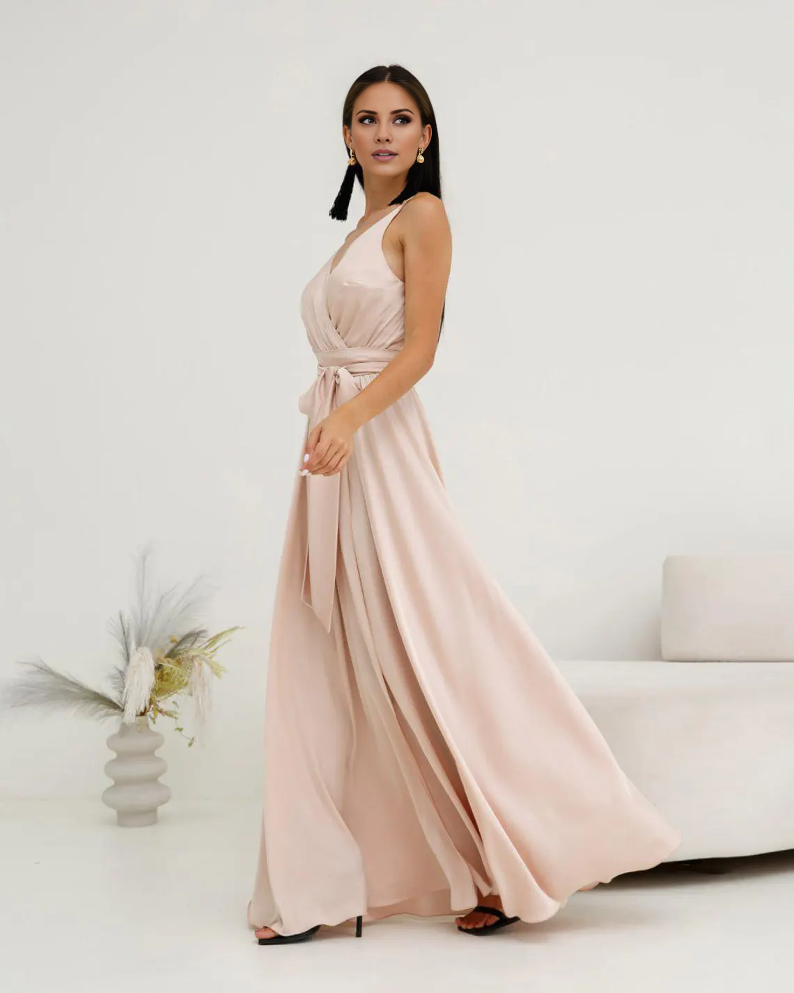 LD V-neck sleeveless off shoulder pleated detail backless side slit and floor length Prom dress