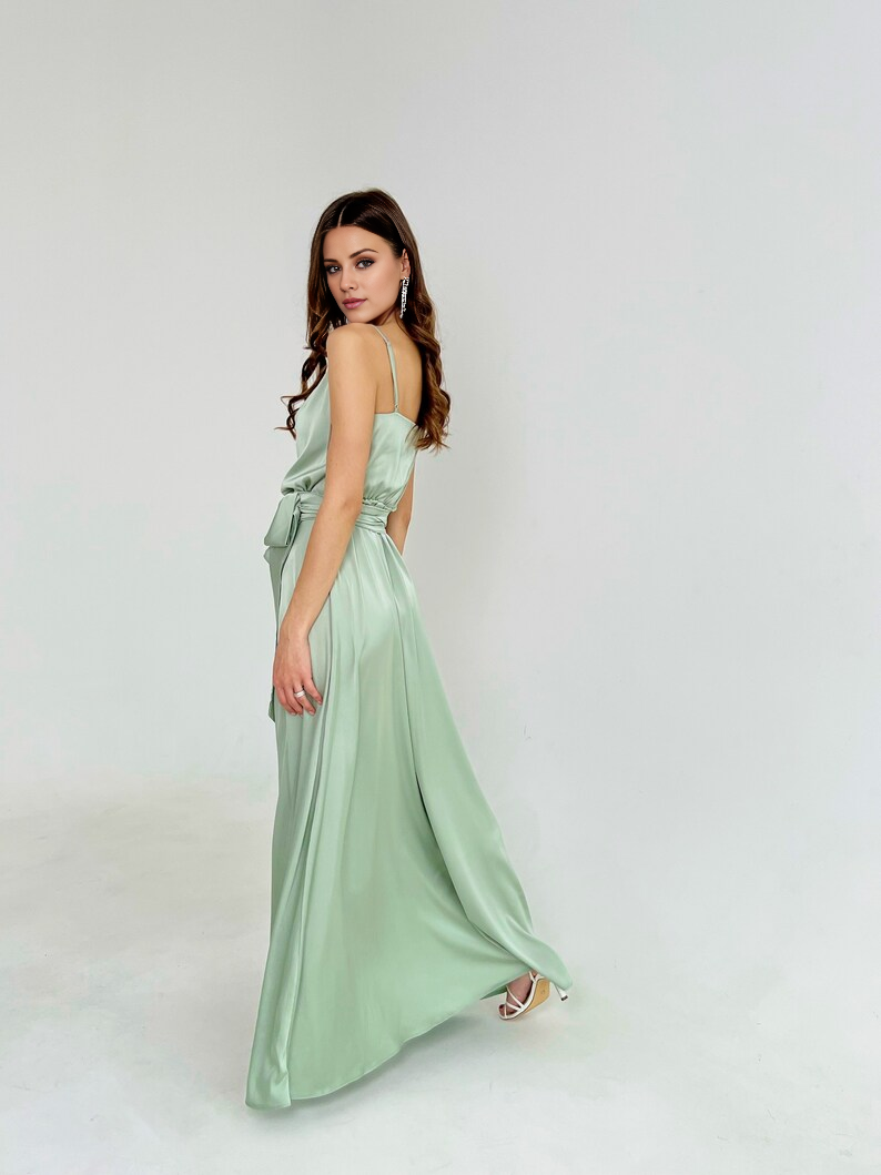 LD scarf collar off shoulder sleeveless thin shoulder strap open back side slit and floor length Prom dress