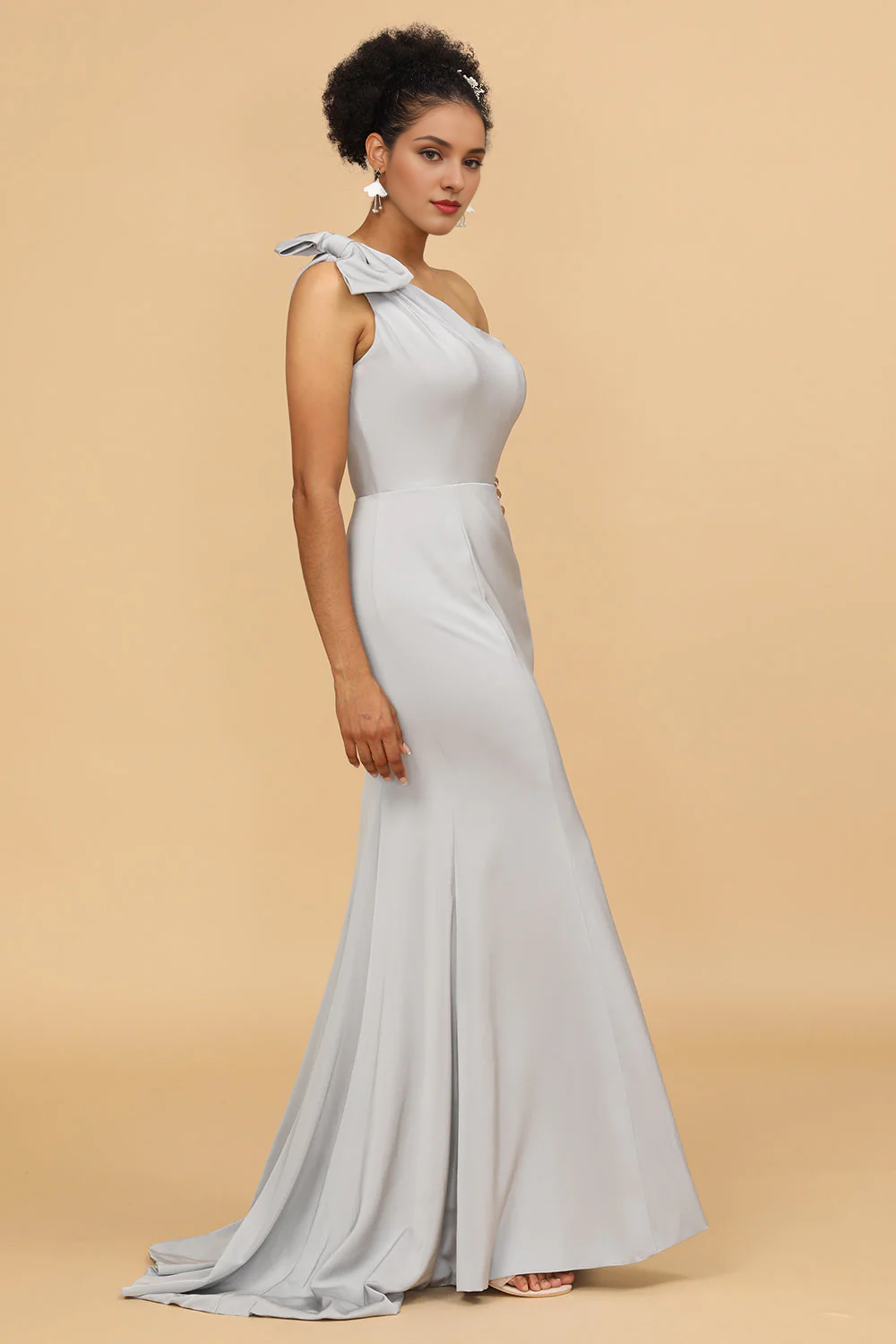 Grey fishtail bow one shoulder satin bridesmaid dress LD Dress Grey fishtail bow one shoulder satin bridesmaid dress LD Dress