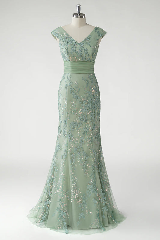 Glamorous Form-Fitting Mermaid Silhouette V-Neck Cap Sleeve V-Back Maxi Mother of the Bride Dress