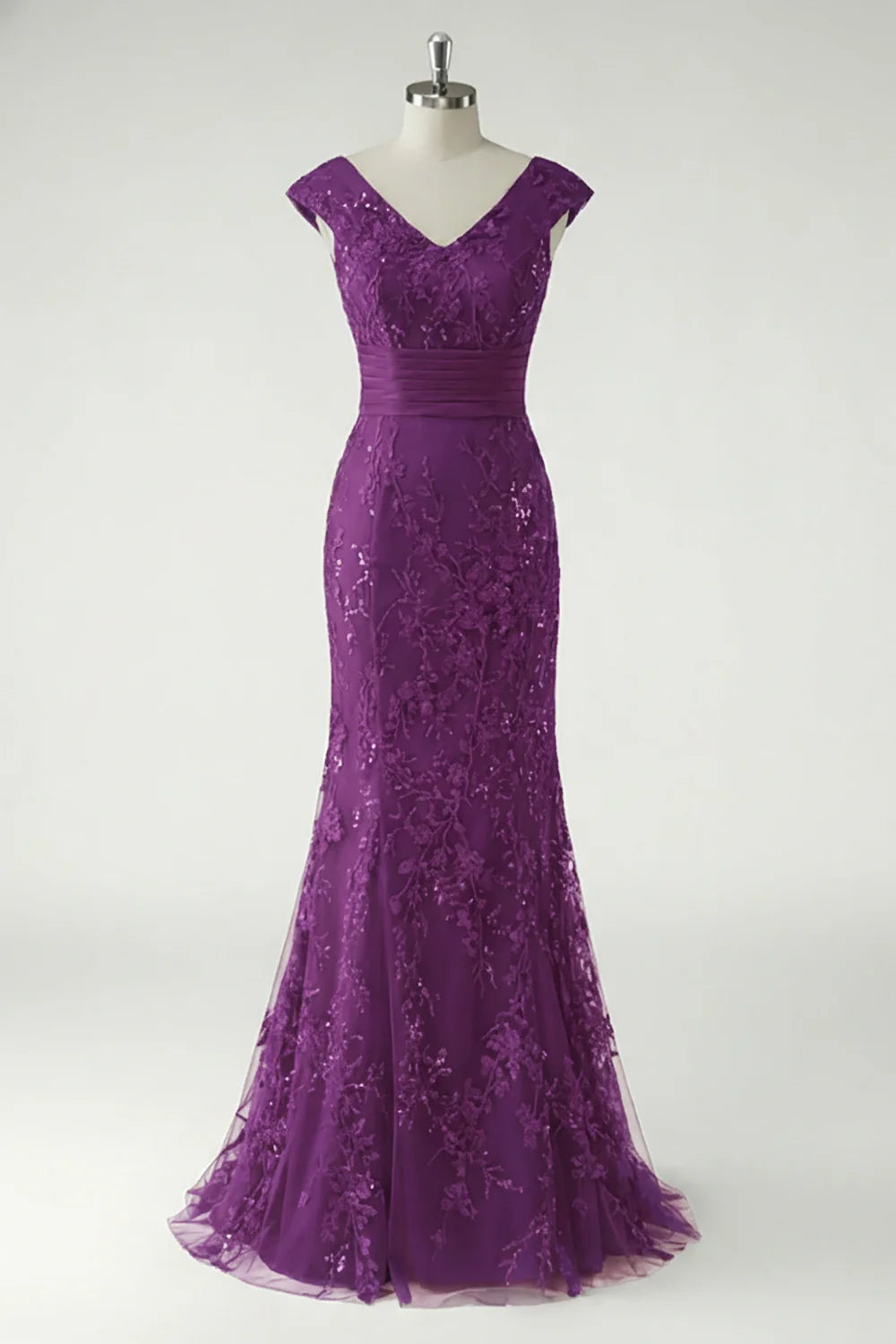 Glamorous Form-Fitting Mermaid Silhouette V-Neck Cap Sleeve V-Back Maxi Mother of the Bride Dress