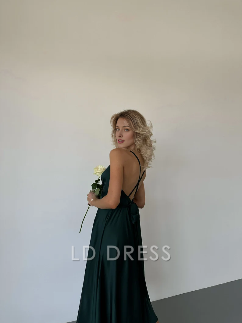 LD deep V-neck sleeveless thin shoulder strap backless long Prom dress