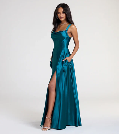 LD Sweetheart collar off shoulder sleeveless backless side slit and floor length Prom dress
