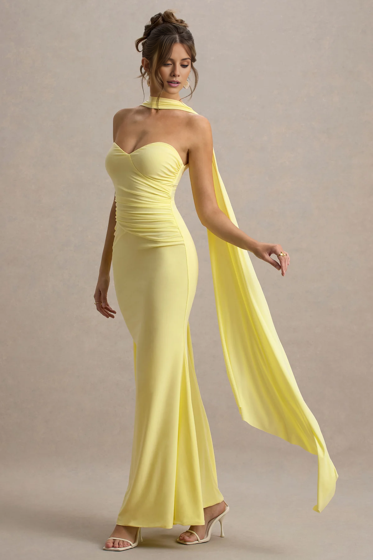 LD - Heart shaped collar strapless ruffle edge and floor length Prom dress