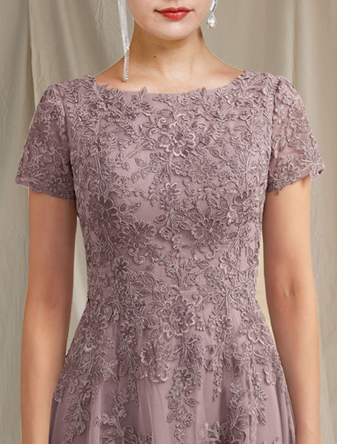 A-Line Mother of the Bride Dress Elegant Lace Tulle Short Sleeve with Appliques