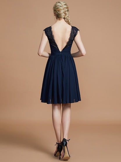 A-Line V-neck Chiffon Knee-Length Bridesmaid Dresses