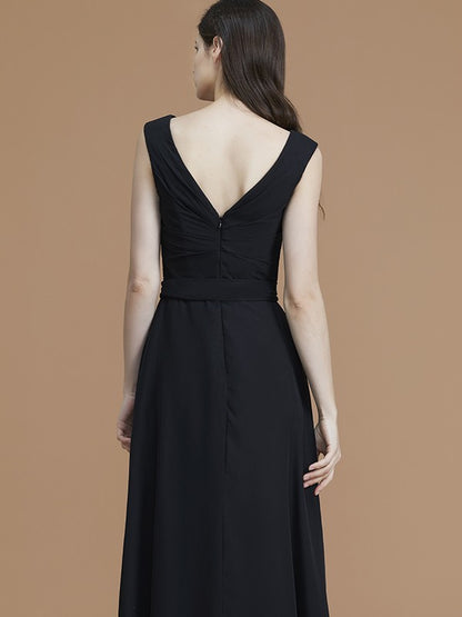 A-Line/Princess V-neck Sleeveless Floor-Length Sash/Ribbon/Belt Chiffon Bridesmaid Dresses