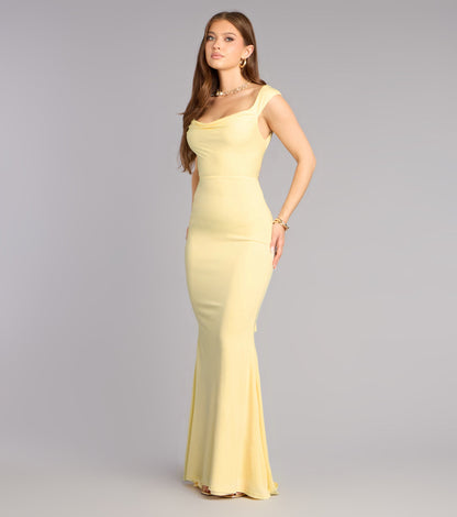 Elegant Mermaid Cowl Neck Cap Sleeve Lace-Up Back Floor Length Evening Dress