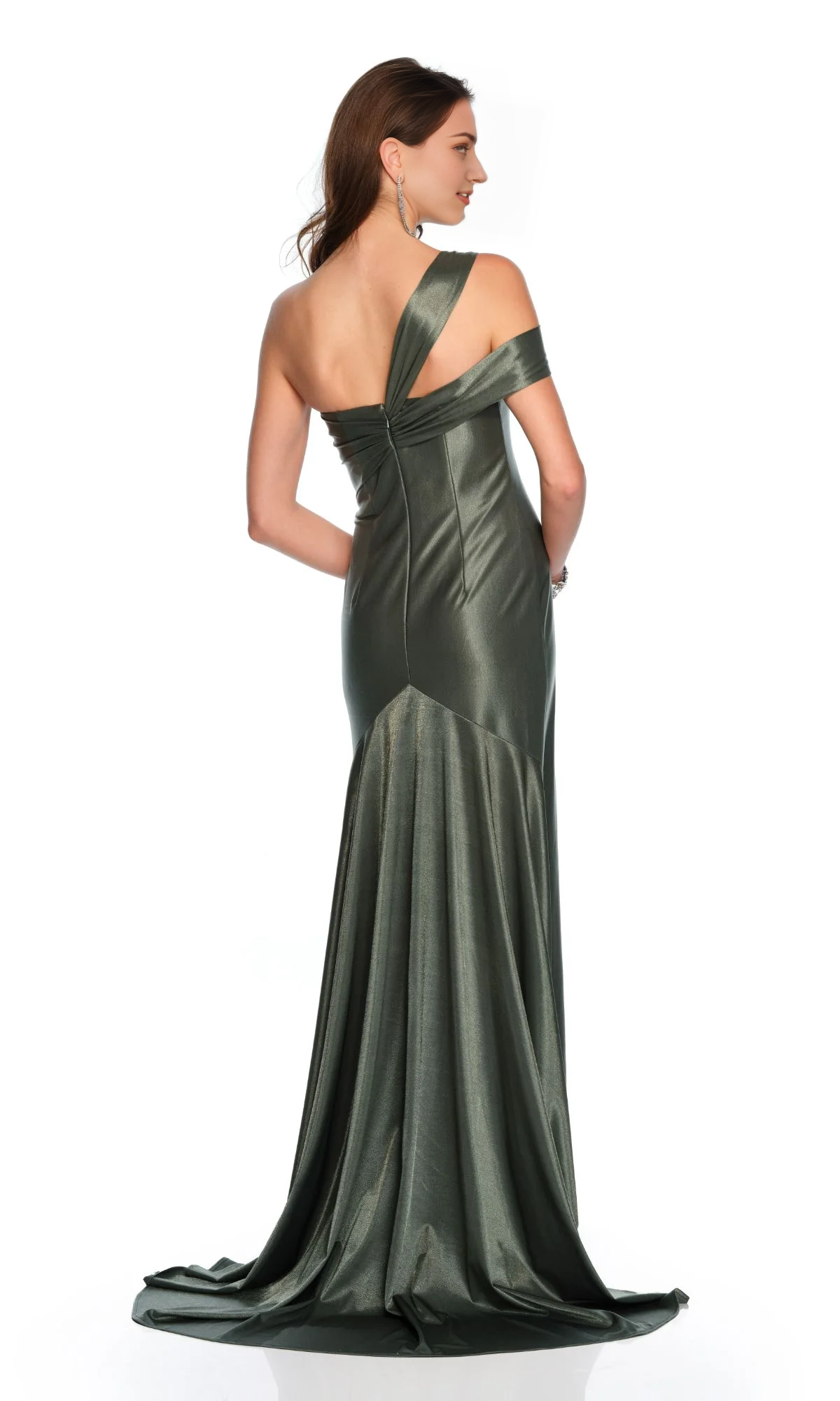 Asymmetric collar off shoulder sleeveless backless and floor length evening dress