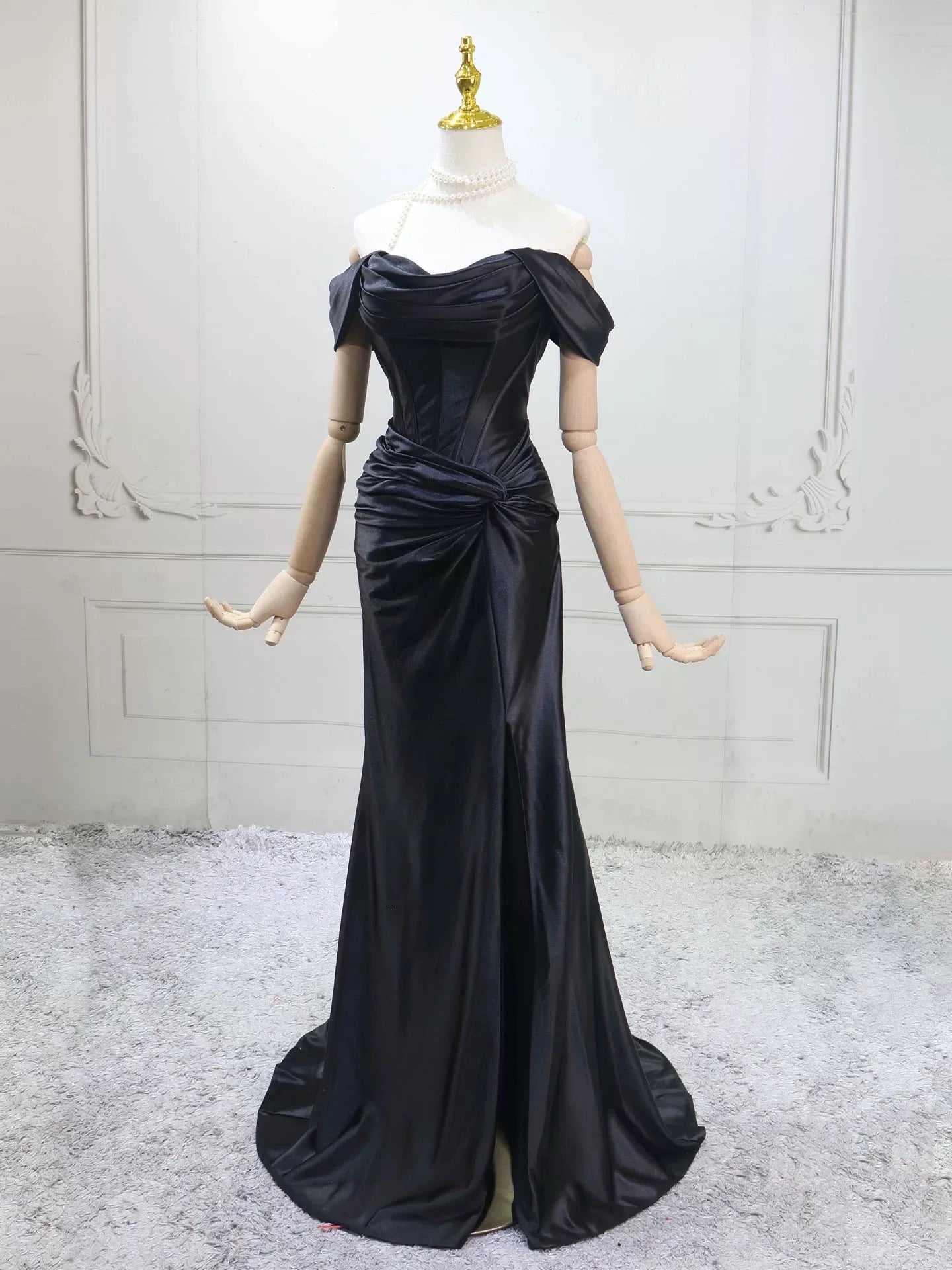 Black Satin Mermaid Off-the-Shoulder Corset Back Floor-Length Prom Dress