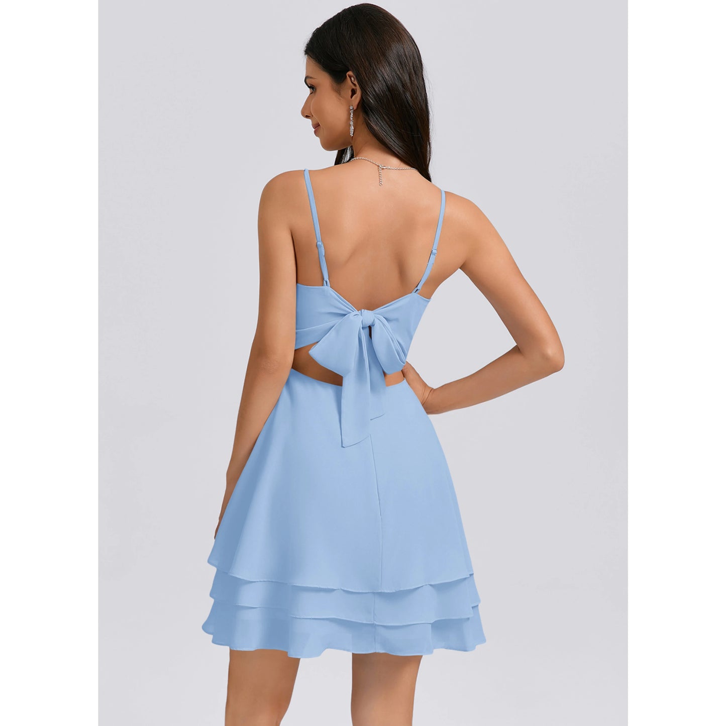 Charming Chiffon A-Line Square Neck Spaghetti Strap Bow Tie Back Short Homecoming Dresses