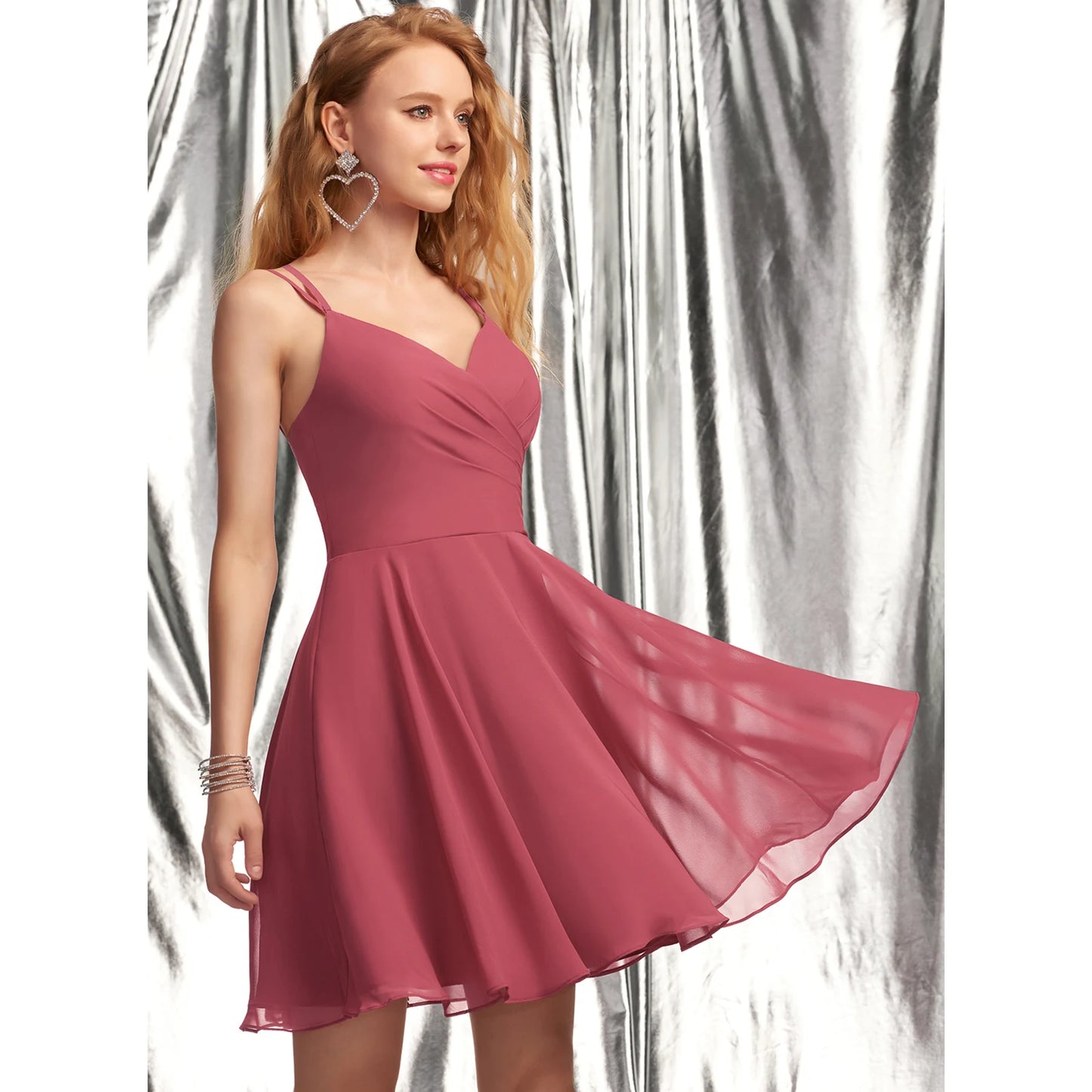Charming Chiffon A-Line V-Neck Spaghetti Strap Criss-Cross Back Short Homecoming Dresses