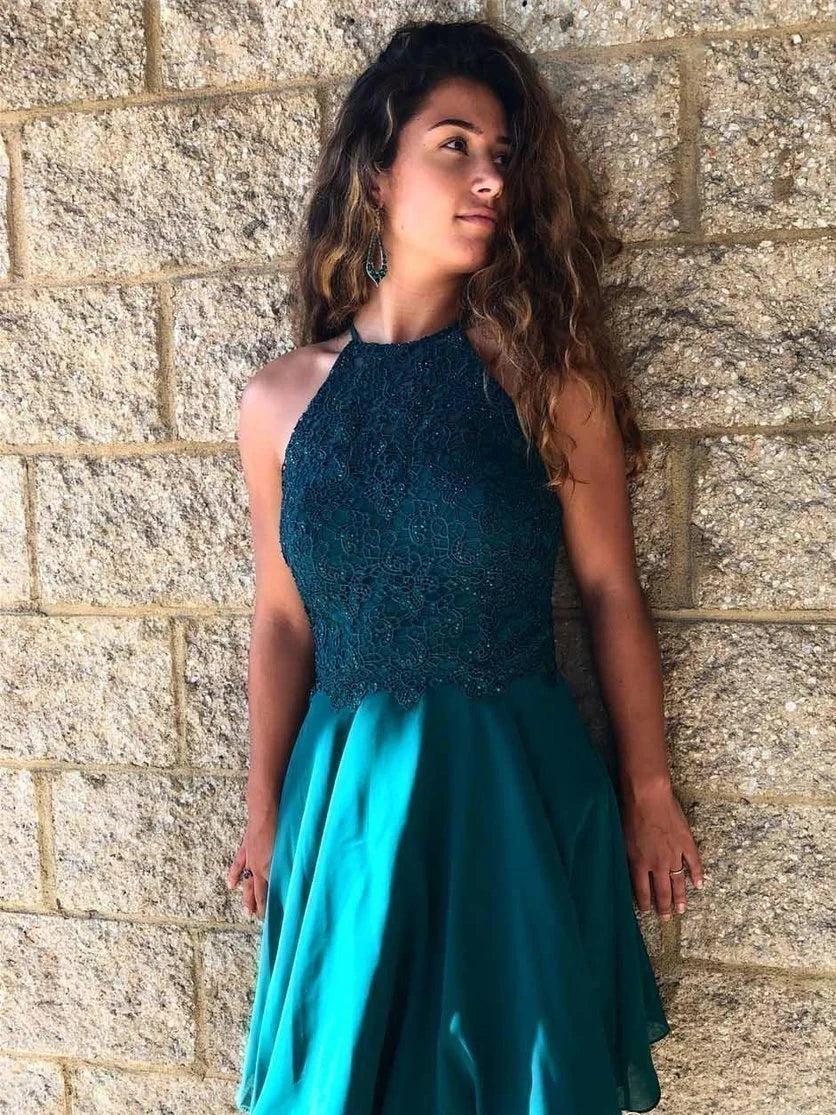 Elegant Lace A-Line Halter Neck Criss-cross Back Mini Homecoming Dress