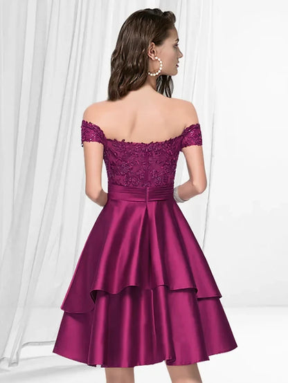 Charming Lace A-Line Off-Shoulder Short Sleeve Zipper Back Short Homecoming Dresses
