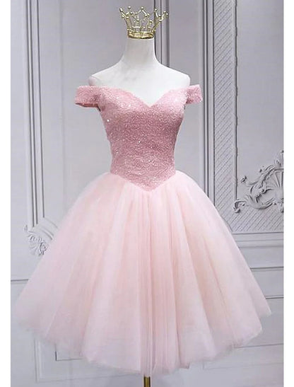 Charming Lace Tulle A-Line Off-Shoulder Sweetheart Cap Sleeves Lace-Up Back Short Homecoming Dresses