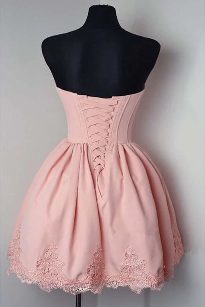 Charming Satin A-Line Sweetheart Strapless Lace-Up Back Short Homecoming Dresses