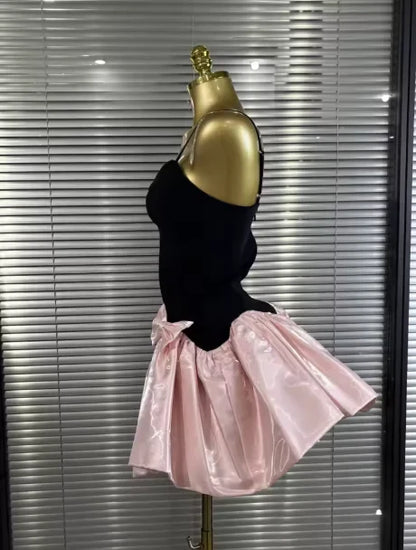 Charming Satin Princess Sweetheart V-Neck Spaghetti Strap Zipper Back Mini Homecoming Dresses