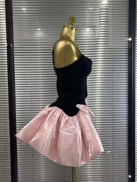 Charming Satin Princess Sweetheart V-Neck Spaghetti Strap Zipper Back Mini Homecoming Dresses