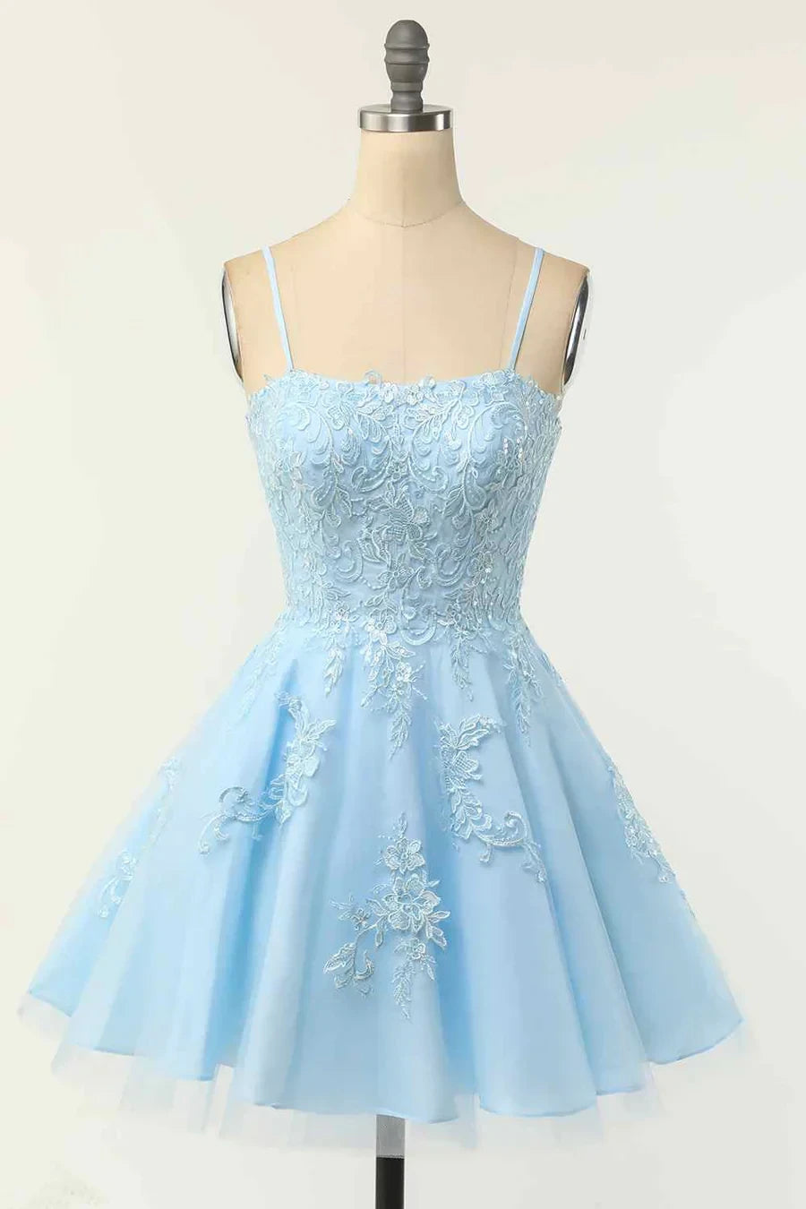 Charming Tulle A-Line Square Neck Sleeveless Lace-Up Back Short Homecoming Dresses