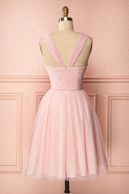 Charming Tulle A-Line Square Neck Thick Strap Ruched Bodice V-Back Short Homecoming Dresses with Beading